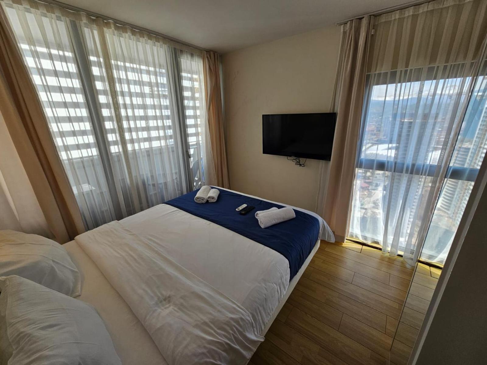 Orbi City Tower Best Apartment In Batumi Exterior photo